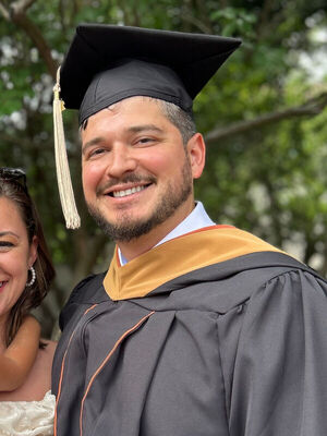GreenPal customer review profile photo for Alex Salcido
