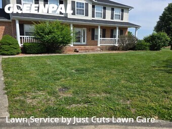 Grass Cutting nearby Lebanon, IL, 