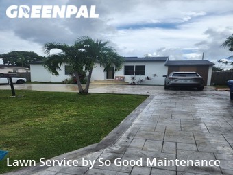 Lawn Mowing nearby Golden Glades, FL, 