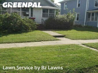 Lawn Mowing Service nearby Moline, IL, 