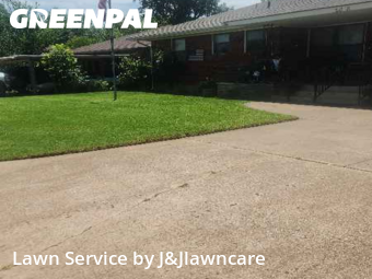 Lawn Cuttingin Midwest City,73110,Lawn Service by J&Jlawncare, work completed in Dec , 2025