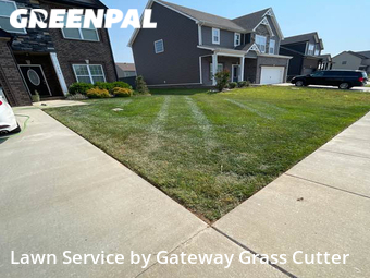Lawn Maintenance nearby Clarksville, TN, 