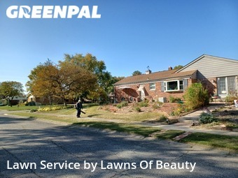 Lawn Care Service nearby Speedway, IN, 