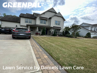 Lawn Care Service nearby Charlotte, TX, 