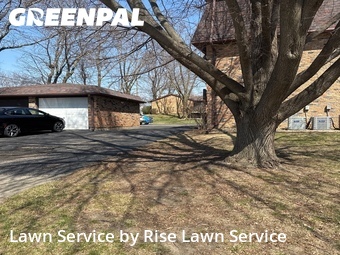 Lawn Mowing nearby Davenport, IA, 