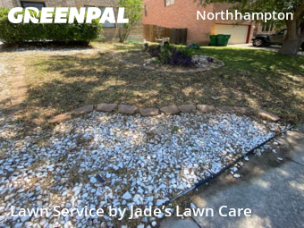 Grass Cut nearby Converse, TX, 