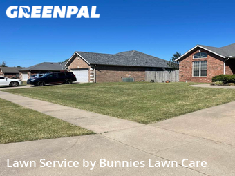 Lawn Mowing nearby Fayetteville, AR, 