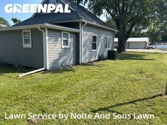 Lawn Maintenance nearby Berwick, IA, 
