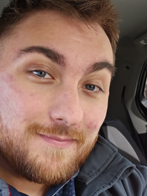 Na Zane headshot