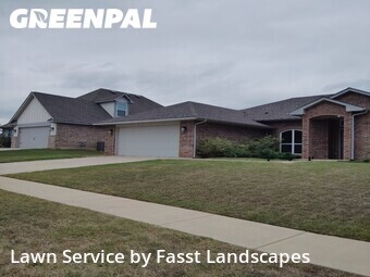 Lawn Mowing Service nearby Norman, OK, 