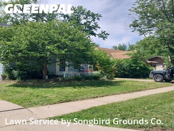 Lawn Mowing Service nearby Lincoln, NE, 
