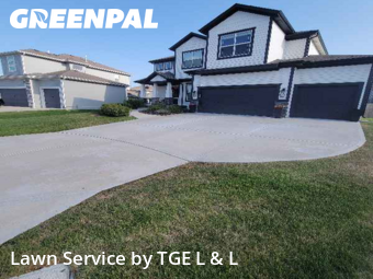 Lawn Mowing nearby Olathe, MO, 