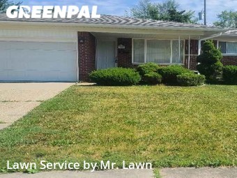 Lawn Maintenance nearby Sterling Heights, MI, 