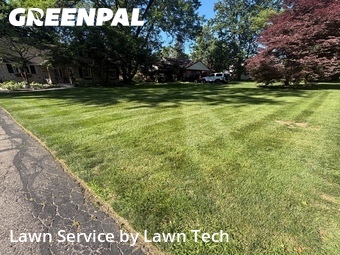 Lawn mowed in Kettering, 45429