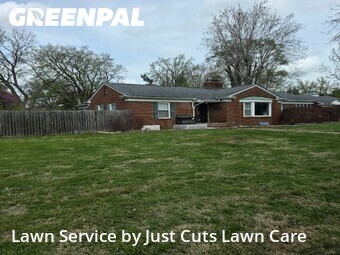 Lawn Care Service nearby Belleville, IL, 