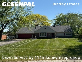 Lawn Mowing nearby Milwaukee, WI, 