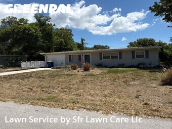 Lawn Cutting nearby Clearwater, FL, 