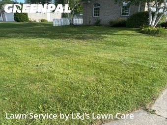 Lawn Cutting nearby Franklin, WI, 