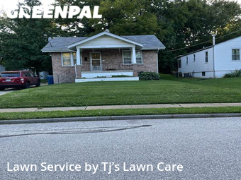 Grass Cutting nearby Overland, MO, 