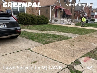 Grass Cut nearby St. Louis, MO, 