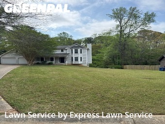 Lawn Mowing Service nearby Lawrenceville, GA, 