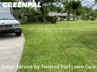 Lawn Care Service nearby Clinton Township, MI, 