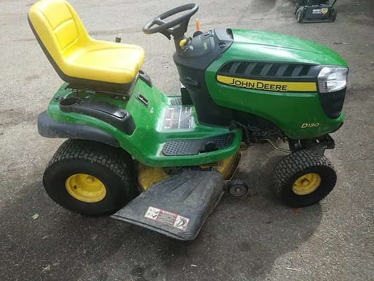 Neighborhood Lawnmower Repair Photo 15