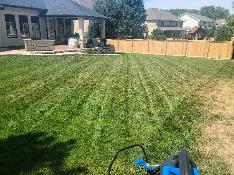 Rolawns Lawn Care Services in Omaha, NE