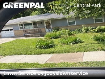 Yard Mowing nearby Omaha, NE, 