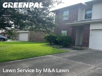 Lawn Cutting nearby Dickinson, TX, 