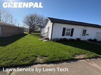 Lawn mowed in Fairborn, 45324