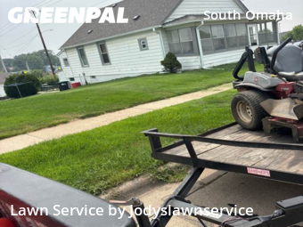 Lawn Maintenance nearby Omaha, NE, 