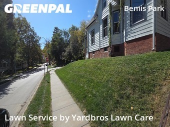 Lawn Mowing nearby Omaha, NE, 