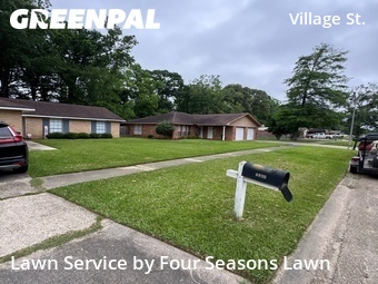 Lawn Mowing nearby Baton Rouge, LA, 