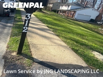 Lawn mowed in Newark, 19713