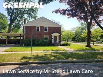 Lawn Care Service nearby Royal Oak, MI, 