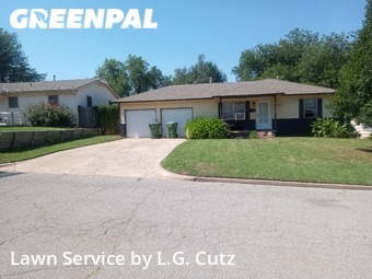 Lawn Service nearby Yukon, OK, 