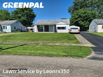 Lawn Mowing Service nearby Youngstown, OH, 