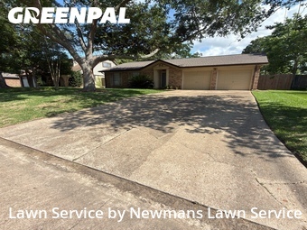 Lawn Mowing Service nearby League City, TX, 