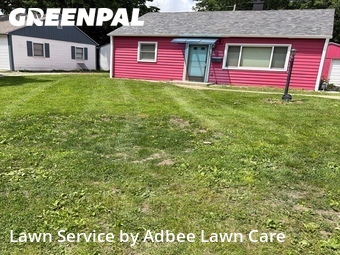 Lawn mowed in Urbana, 61801