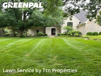 Lawn Maintenance nearby Carmel, IN, 