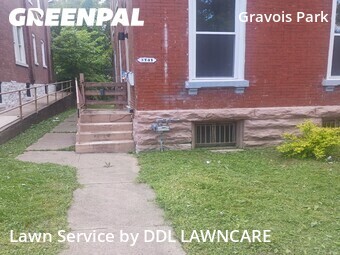 Yard Mowing nearby St. Louis, MO, 
