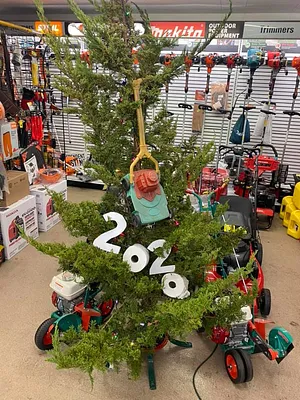 Schaa's Lawnmower Sales & Services Photo 4