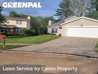 Lawn Mowing Service nearby St. Louis, MO, 
