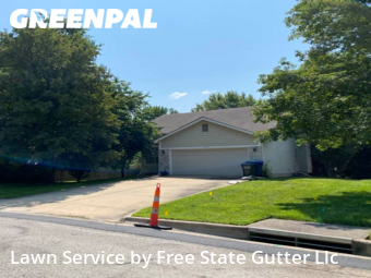 Lawn Mowing nearby Lawrence, KS, 