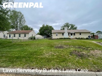 Lawn Maintenance nearby Minneapolis, MN, 