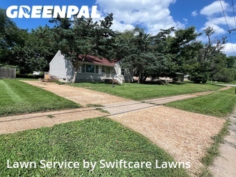 Lawn Cutting nearby Berkeley, MO, 