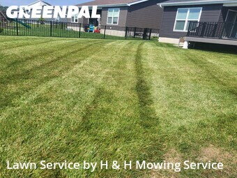 Yard Cutting nearby Saint Charles, MO, 