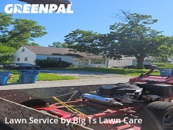 Lawn Mowing nearby Overland, MO, 