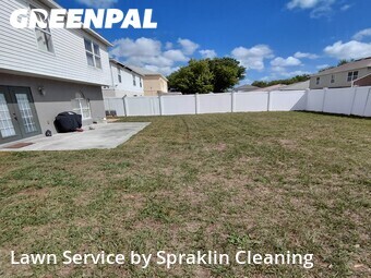 Lawn mowed in Gibsonton, 33534